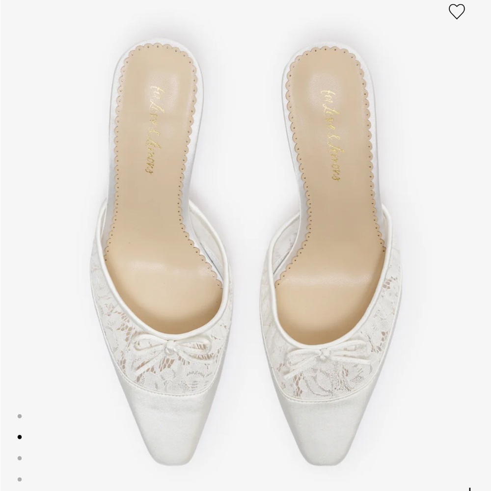 EXCELLENT CONDITION FOR LOVE & LEMONS kitten mules